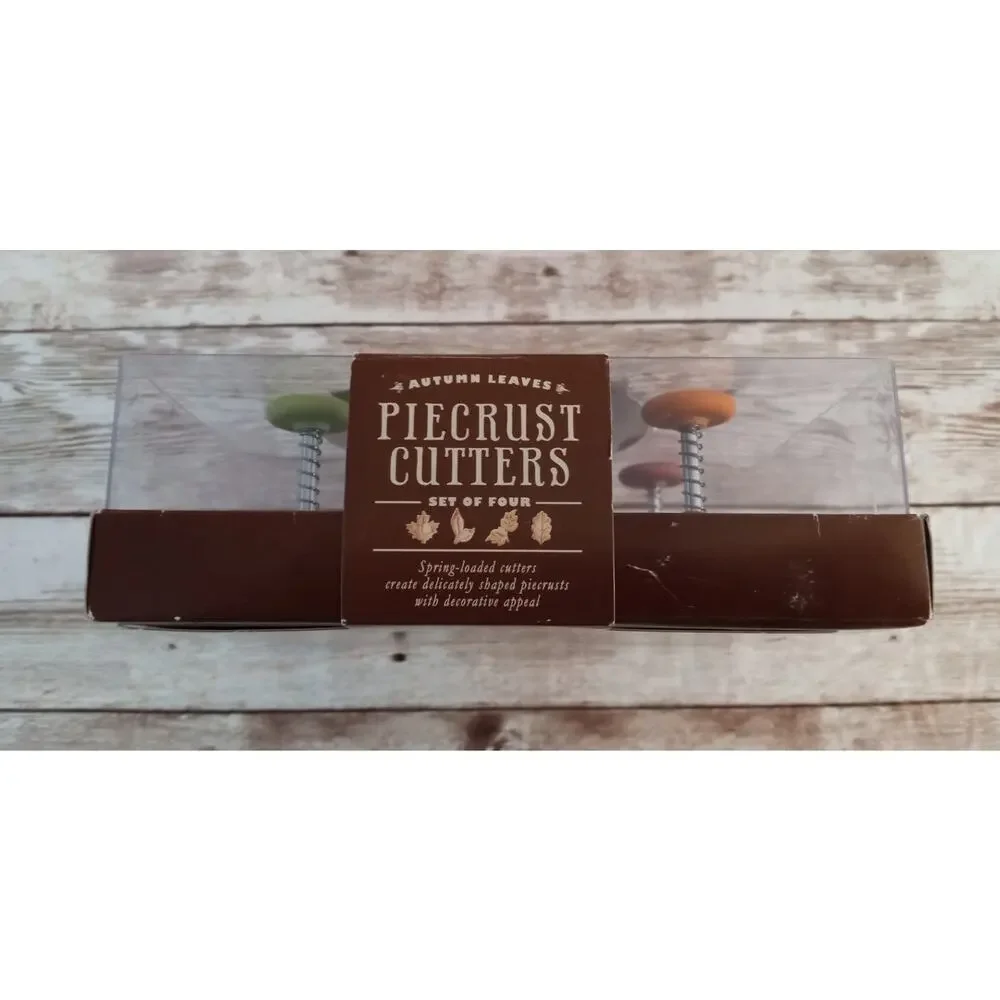 Williams Sonoma Piecrust Cutters Autumn Leaves Thanskgiving